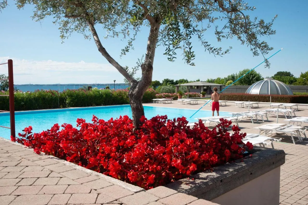 Relax Al Porto - 180 Degrees Of Exciting Garda Lake Views Moniga del Garda